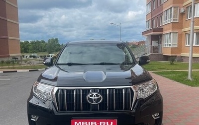Toyota Land Cruiser Prado 150 рестайлинг 2, 2019 год, 4 990 000 рублей, 1 фотография