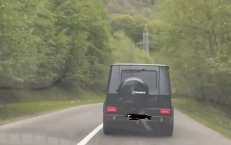 Mercedes-Benz G-Класс W463 рестайлинг _ii, 2000 год, 3 250 000 рублей, 1 фотография