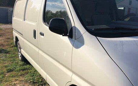Toyota HiAce, 2003 год, 980 000 рублей, 7 фотография