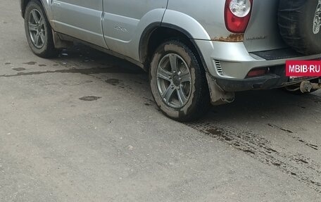 Chevrolet Niva I рестайлинг, 2011 год, 410 000 рублей, 6 фотография