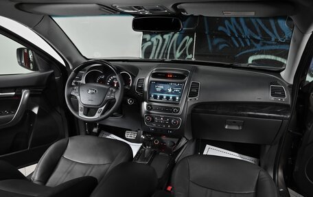 KIA Sorento II рестайлинг, 2013 год, 1 595 000 рублей, 14 фотография