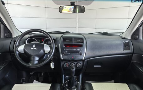 Mitsubishi ASX I рестайлинг, 2011 год, 1 099 000 рублей, 13 фотография