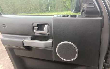 Land Rover Discovery III, 2007 год, 900 000 рублей, 17 фотография