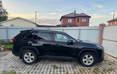 Toyota RAV4, 2020 год, 3 100 000 рублей, 6 фотография