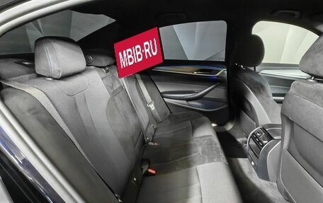 BMW 5 серия, 2017 год, 2 493 000 рублей, 14 фотография