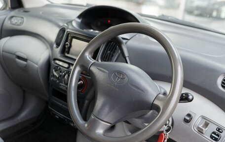 Toyota FunCargo, 2000 год, 400 000 рублей, 11 фотография