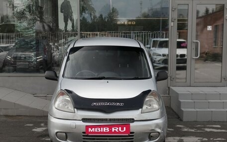 Toyota FunCargo, 2000 год, 400 000 рублей, 2 фотография