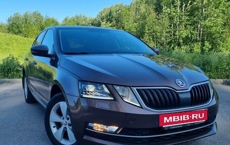 Skoda Octavia, 2017 год, 1 590 000 рублей, 3 фотография