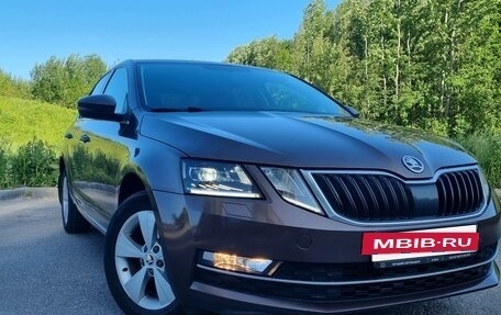 Skoda Octavia, 2017 год, 1 590 000 рублей, 2 фотография