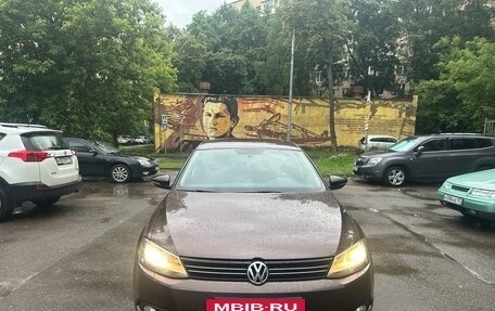 Volkswagen Jetta VI, 2014 год, 1 218 000 рублей, 3 фотография