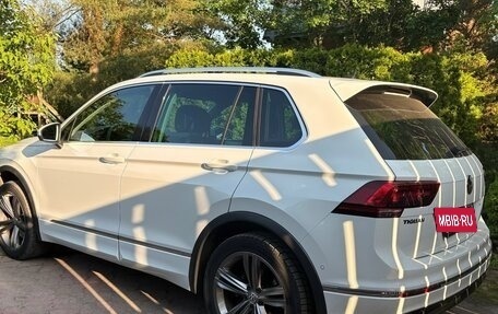 Volkswagen Tiguan II, 2018 год, 2 900 000 рублей, 4 фотография