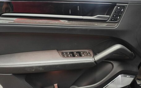 Porsche Cayenne III, 2025 год, 29 000 000 рублей, 12 фотография