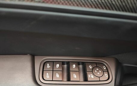 Porsche Cayenne III, 2025 год, 29 000 000 рублей, 13 фотография
