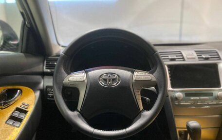 Toyota Camry, 2006 год, 1 130 000 рублей, 10 фотография