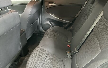 Hyundai Solaris II рестайлинг, 2016 год, 990 000 рублей, 8 фотография