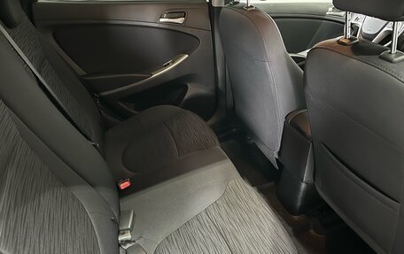 Hyundai Solaris II рестайлинг, 2016 год, 990 000 рублей, 10 фотография