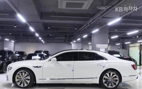 Bentley Flying Spur, 2022 год, 18 139 000 рублей, 3 фотография