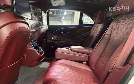 Bentley Flying Spur, 2022 год, 18 139 000 рублей, 13 фотография