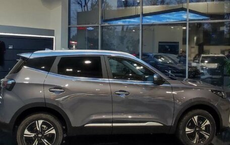 Chery Tiggo 4 I рестайлинг, 2025 год, 2 420 000 рублей, 3 фотография