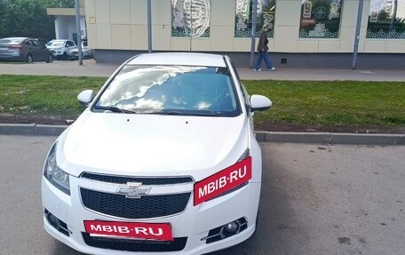 Chevrolet Cruze II, 2012 год, 830 000 рублей, 2 фотография
