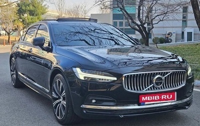 Volvo S90 II рестайлинг, 2022 год, 2 970 000 рублей, 1 фотография
