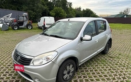 Renault Sandero I, 2012 год, 590 000 рублей, 1 фотография