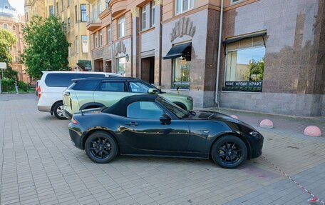 Mazda MX-5, 2019 год, 2 950 000 рублей, 2 фотография