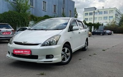 Toyota Wish II, 2003 год, 830 000 рублей, 1 фотография
