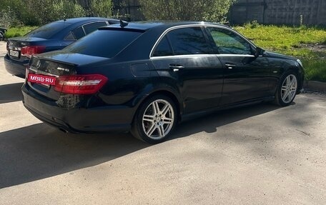 Mercedes-Benz E-Класс, 2011 год, 1 299 000 рублей, 5 фотография