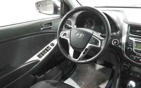 Hyundai Solaris II рестайлинг, 2012 год, 849 000 рублей, 9 фотография