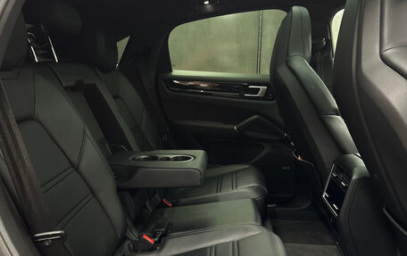 Porsche Cayenne III, 2019 год, 9 990 000 рублей, 22 фотография