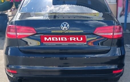 Volkswagen Jetta VI, 2015 год, 950 000 рублей, 3 фотография
