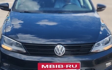 Volkswagen Jetta VI, 2015 год, 950 000 рублей, 10 фотография