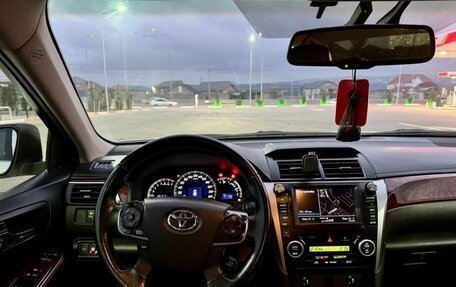 Toyota Camry, 2012 год, 1 500 000 рублей, 5 фотография