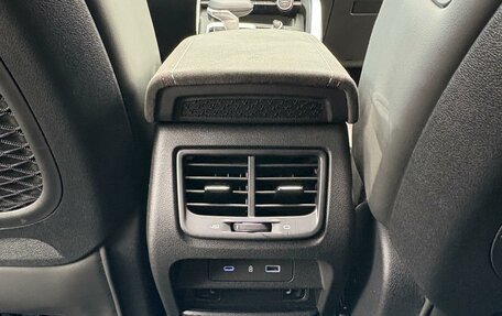Geely Tugella FY11, 2024 год, 2 950 000 рублей, 9 фотография