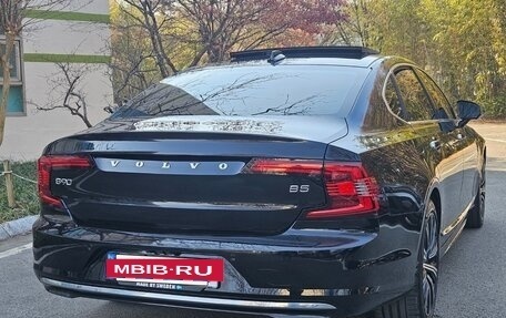 Volvo S90 II рестайлинг, 2022 год, 2 970 000 рублей, 6 фотография