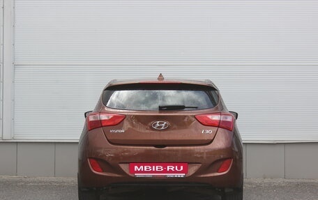 Hyundai i30 II рестайлинг, 2012 год, 810 000 рублей, 4 фотография