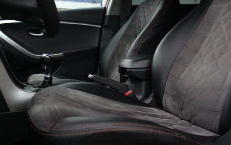Hyundai i30 II рестайлинг, 2012 год, 810 000 рублей, 11 фотография