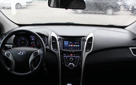 Hyundai i30 II рестайлинг, 2012 год, 810 000 рублей, 7 фотография