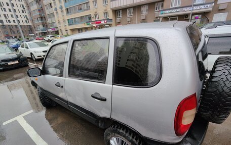 Chevrolet Niva I рестайлинг, 2006 год, 300 000 рублей, 4 фотография