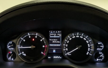 Toyota Land Cruiser 200, 2021 год, 7 995 000 рублей, 13 фотография