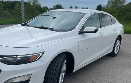Chevrolet Malibu IX, 2018 год, 1 650 000 рублей, 3 фотография