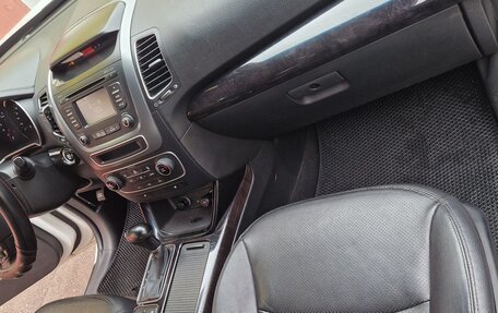 KIA Sorento II рестайлинг, 2012 год, 1 555 000 рублей, 12 фотография