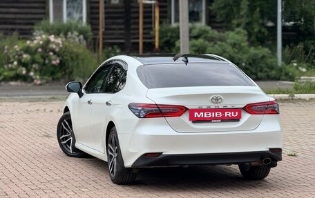 Toyota Camry, 2020 год, 2 750 000 рублей, 3 фотография