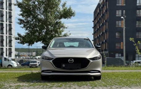 Mazda 3, 2022 год, 1 950 000 рублей, 2 фотография