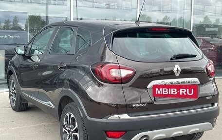 Renault Kaptur I рестайлинг, 2018 год, 1 550 000 рублей, 5 фотография