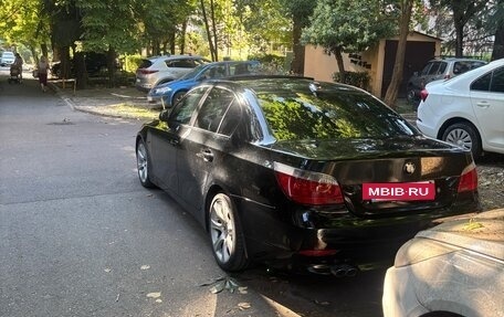 BMW 5 серия, 2004 год, 950 000 рублей, 6 фотография