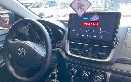 Toyota Yaris, 2021 год, 1 140 000 рублей, 4 фотография