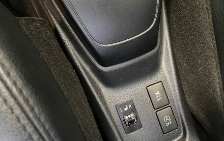 Toyota Yaris, 2021 год, 1 140 000 рублей, 11 фотография