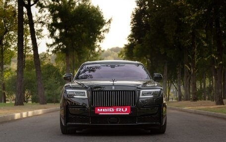 Rolls-Royce Ghost Series II рестайлинг, 2021 год, 40 000 000 рублей, 10 фотография